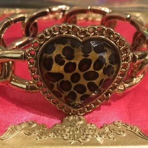 Betsey Johnson vintage leopard lucite stretch bracelet heart pinup dollbaby